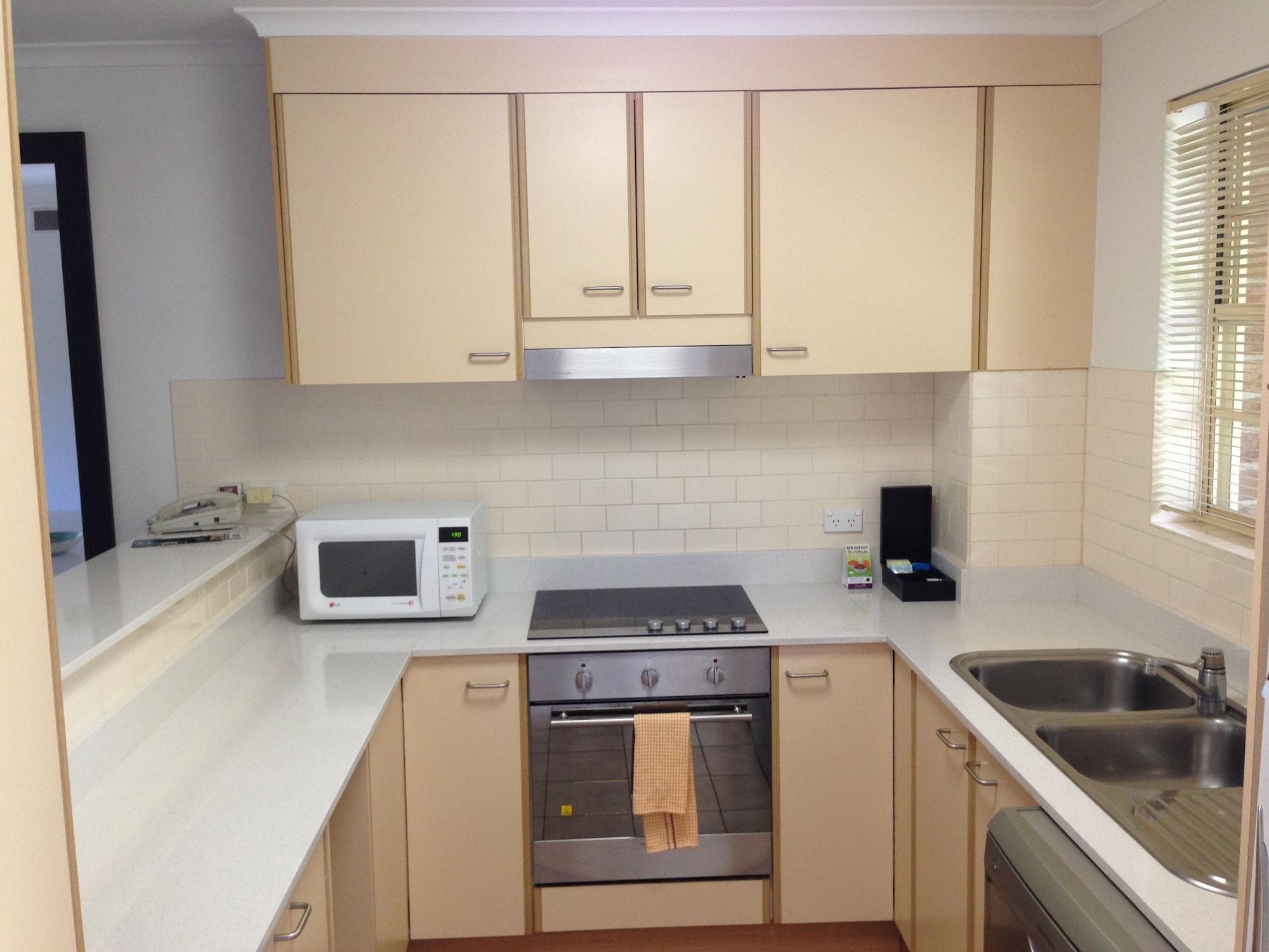 Adina Serviced Apartments Canberra Kingston מראה חיצוני תמונה