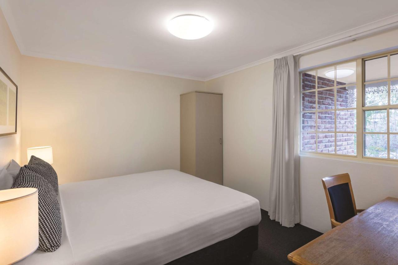 Adina Serviced Apartments Canberra Kingston מראה חיצוני תמונה