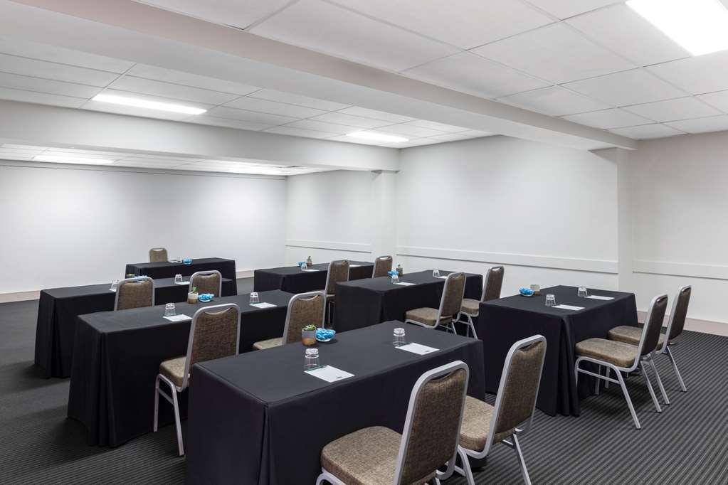 Adina Serviced Apartments Canberra Kingston מראה חיצוני תמונה