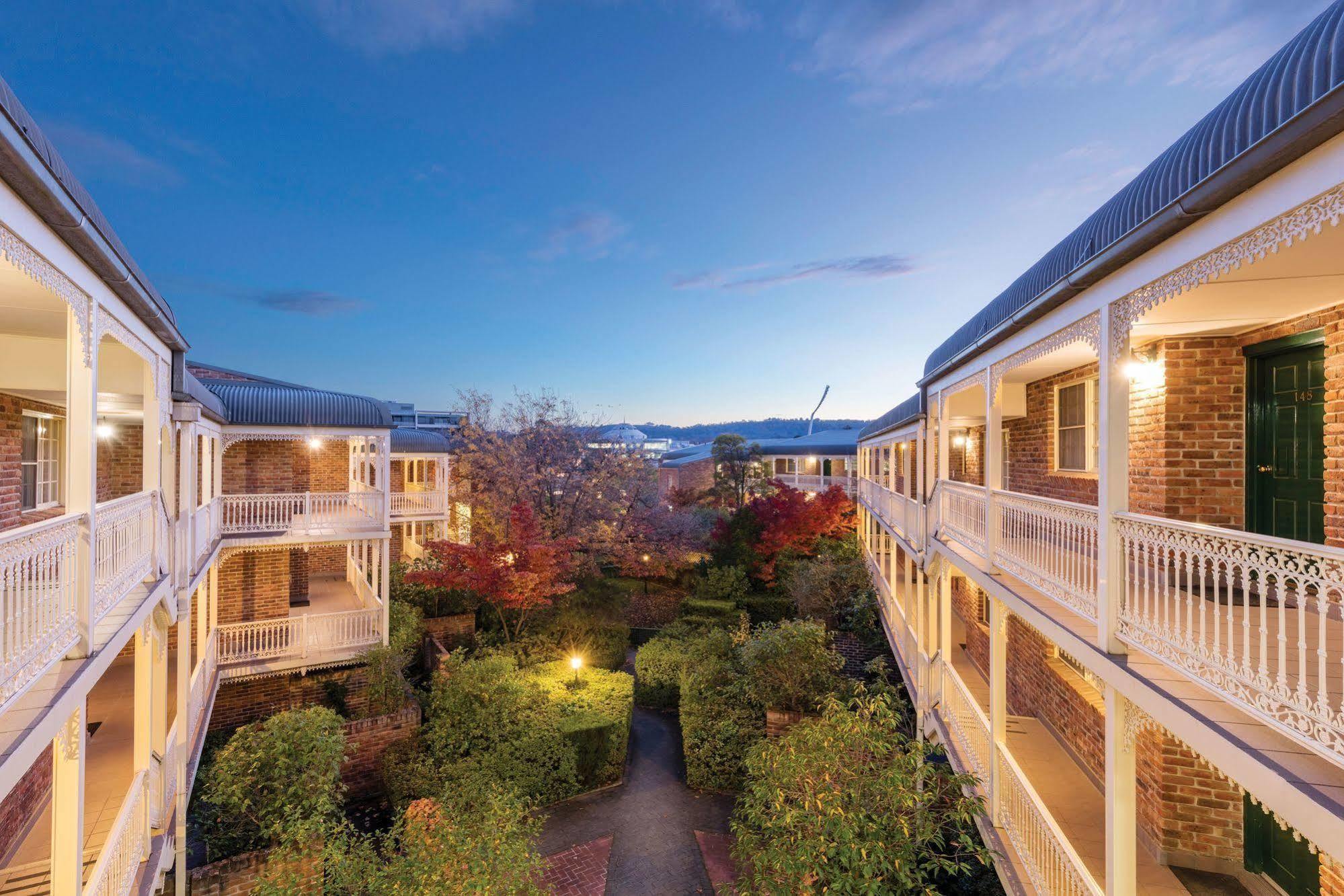 Adina Serviced Apartments Canberra Kingston מראה חיצוני תמונה