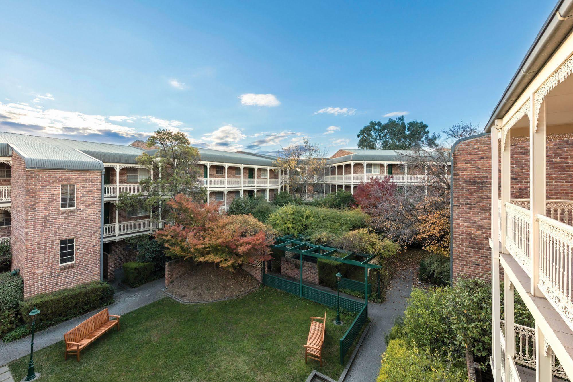 Adina Serviced Apartments Canberra Kingston מראה חיצוני תמונה