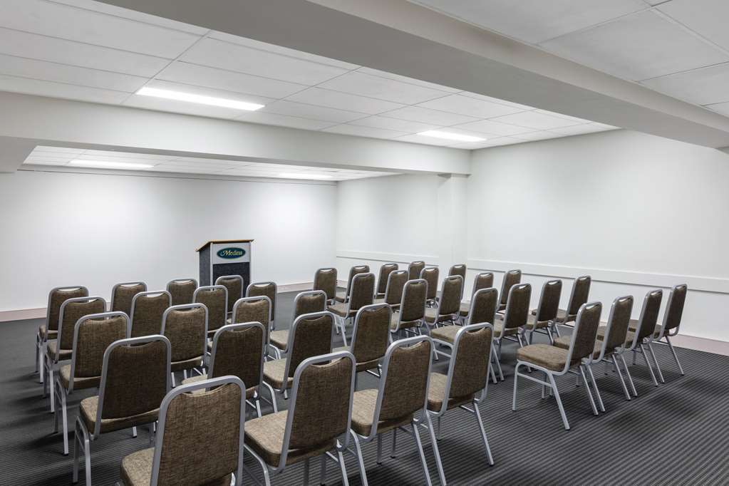 Adina Serviced Apartments Canberra Kingston מתקנים תמונה
